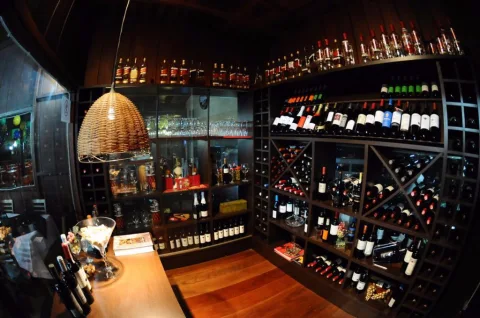 Adega de vinhos